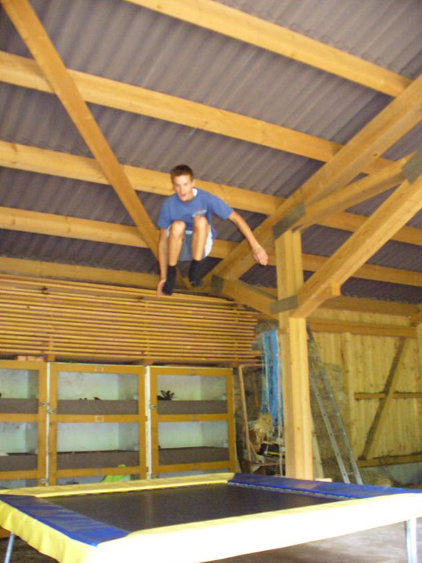 trampolin2.jpg
